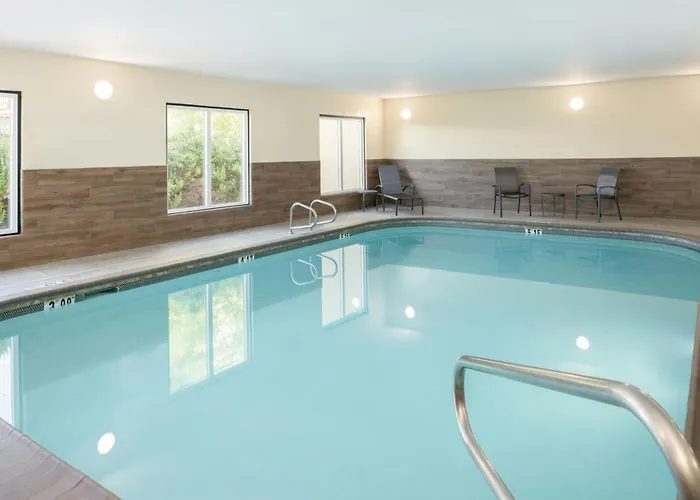 Hotel Fairfield By Marriott & Old Town 2*