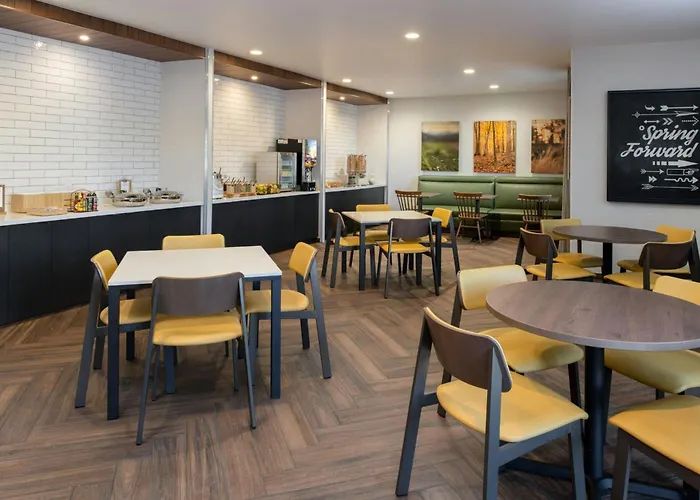 Fairfield By Marriott & Old Town Hotel Scottsdale