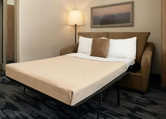 Fairfield By Marriott & Old Town 2*