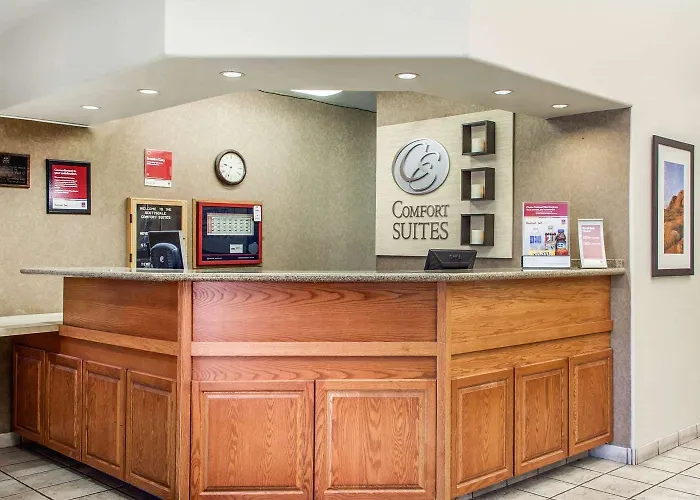 Fairfield By Marriott & Old Town 2*